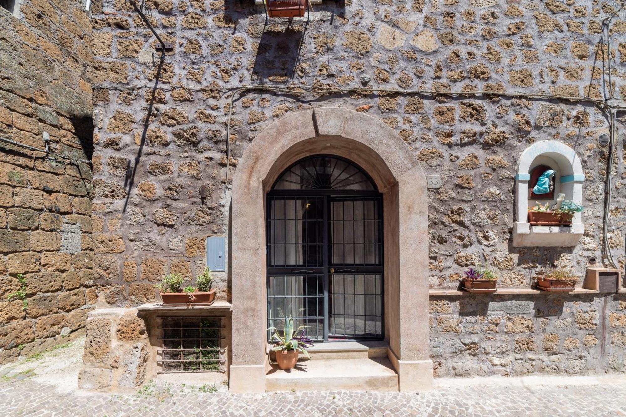 Radici Etrusche Sutri Hotel Exterior foto